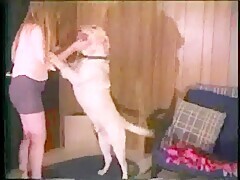 Amateur Fucking Blonde And Three Orgasms With Dog
